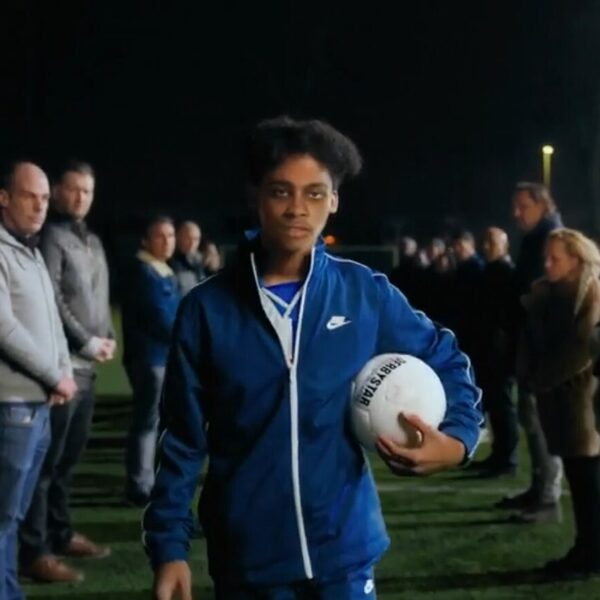 Zus van doodgeschoten Sedar Soares (13) roept getuigen op zich te melden