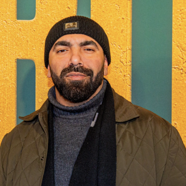 Emms en Sjaak doen mee aan 'De Verraders', eerste keer dat er twee rappers tegelijk meedoen