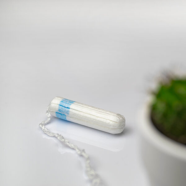 Tampons met stoffen uit wietplant moeten menstruatiepijn bestrijden