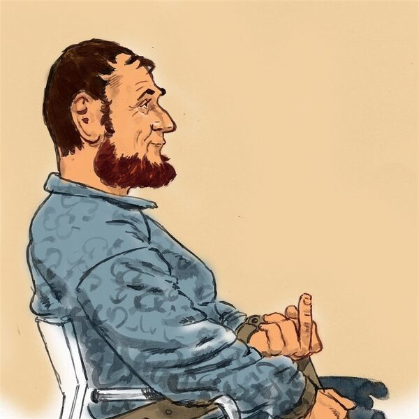 'Tramschutter Gökmen T. verwondt gevangenismedewerker met pan hete vloeistof'