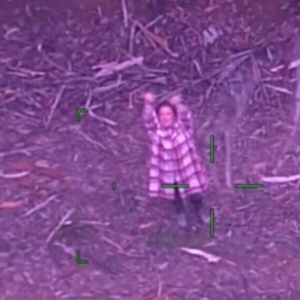 Australische vrouw overleeft vijf dagen in de wildernis dankzij wijn en snoep