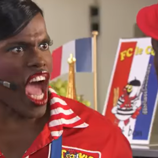 Opening FC Kip-restaurant van Jandino zorgt voor massale drukte in Rotterdam