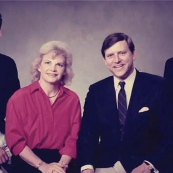 Wie zijn de echte monsters in het verhaal van de Menéndez broers?