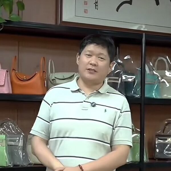 Chinese TikTok exposet grote merken zoals Hermès: "Wordt gewoon in China gemaakt"