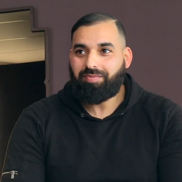 Agenten over racisme binnen de politie: "Ze deden alsof ik een terrorist was"