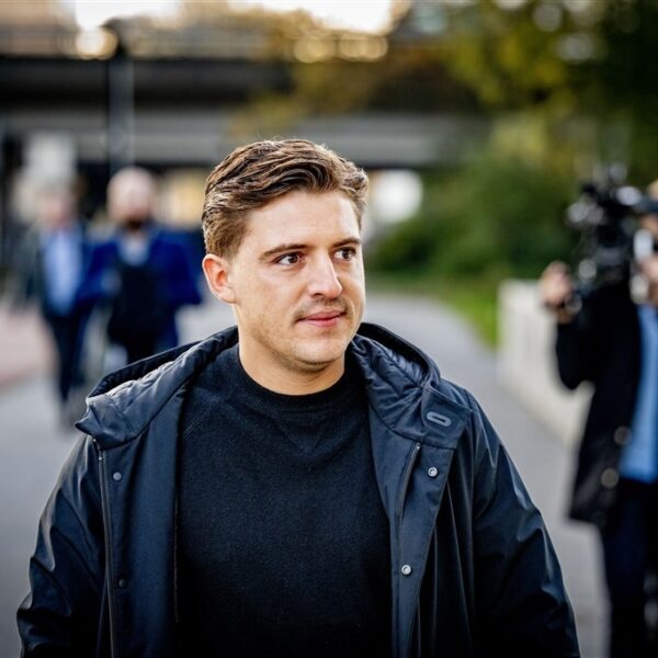 Lil Kleine geeft update op Instagram: "Probeer een beter mens te zijn"