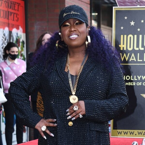 Missy Elliott straalt met ster op Walk of Fame, brengt ode aan vrouwen in hiphop