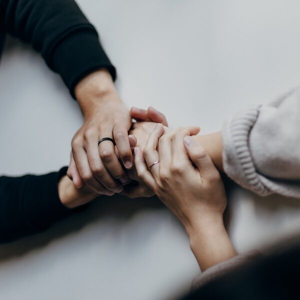 Emma is abortusbuddy: "Iedereen moet vrijheid hebben om eigen keuzes te maken"