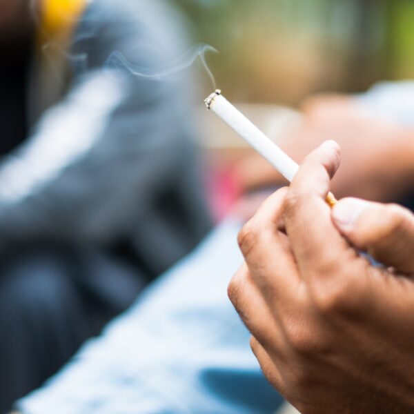 Nieuw-Zeeland verbiedt roken levenslang voor iedereen die nu 13 jaar of jonger is