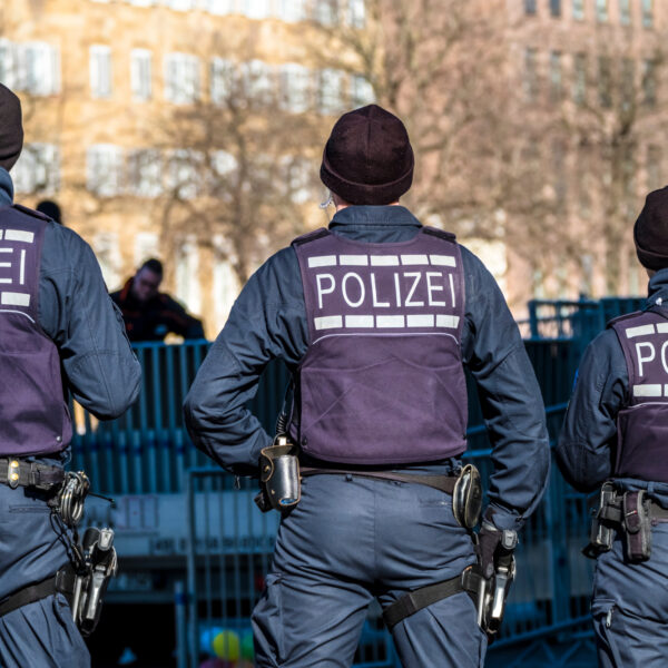 Duitse vrouw vermoordt dubbelganger om zo eigen dood in scène te zetten