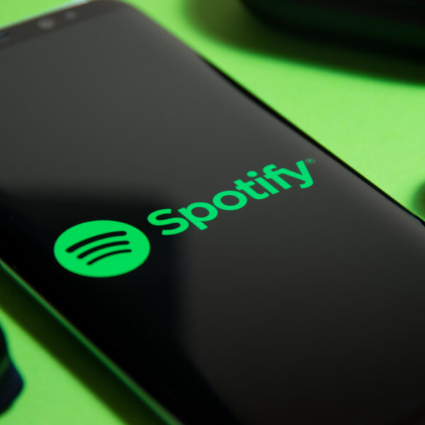 Spotify werkt aan gepersonaliseerde berichten van artiesten voor fans