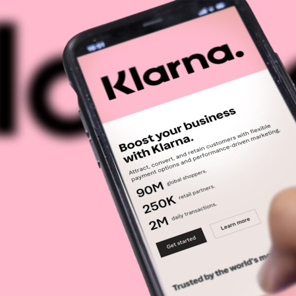 Kimberley kwam in de problemen met Klarna: "Geef niet uit wat je niet hebt"