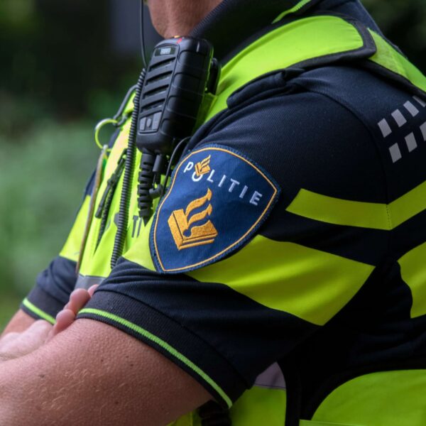 Amsterdamse middelbare school woensdag gesloten na bedreiging