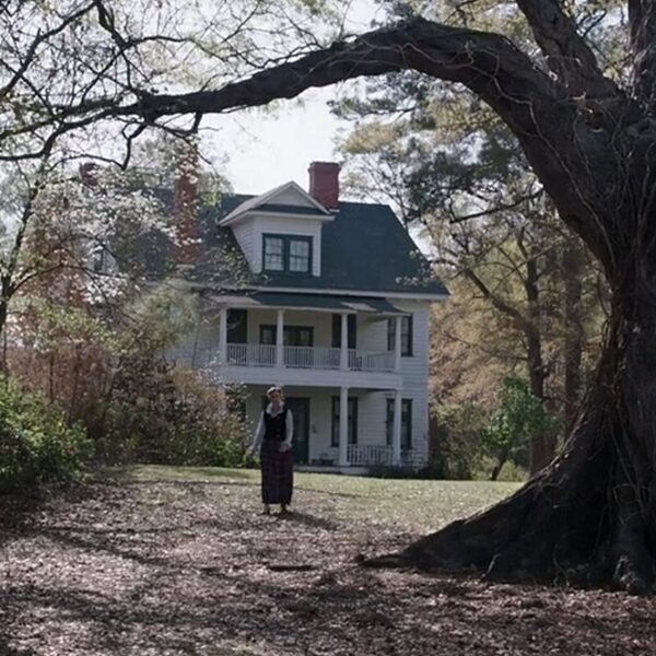 'Vervloekt' huis dat inspiratie was voor 'The Conjuring' verkocht voor megabedrag