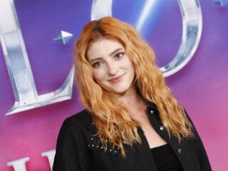 Actrice Willow Shields post eigen naaktfoto na chantage en afpersing