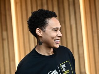 Brittney Griner speelt eerste competitieduel sinds gevangenschap