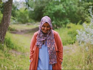 Ebru fotografeert moslimvrouwen en hun hijab