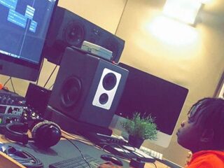 Jongen (11) maakt indruk met gevoelige rap over zijn vader in Insta-live Shock Elias