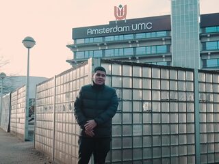 Salfa vertelt zijn bijzondere verhaal over MS in eerste track