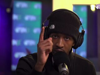 Silence is alles behalve stil tijdens zijn sessie bij Yous!