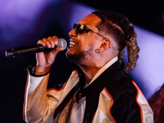 Ronnie Flex laat met FunX Music Awards-show zien waarom mensen hem de 'goat' noemen