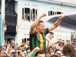 SC Nowruz reist de wereld over om verhalen te delen en met voetbal te verbinden: "We hebben elkaar nodig"