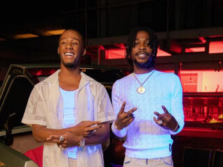 Young T & Bugsey de DiXte met 'Blessings' ft. Chronixx