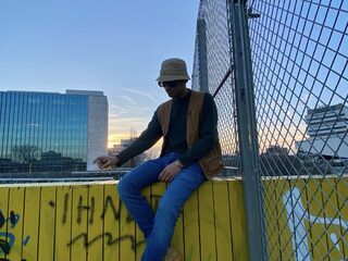 Rappende zoon van Sigrid Kaag (D66) is trots op zijn moeder