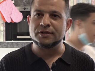 Mohammed kookt samen met jongeren voor eenzamen en armen