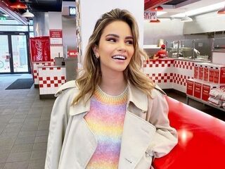 Monica Geuze door FHM uitgeroepen tot mooiste vrouw van Nederland 2021