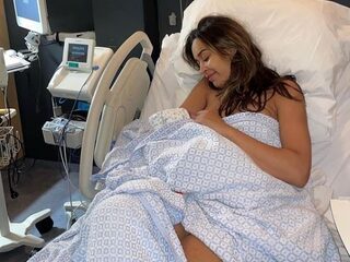 Natfhaly Ramona bevallen van eerste dochtertje