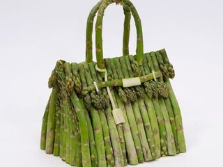 Hermès lanceert tassencollectie gemaakt van echte groenten