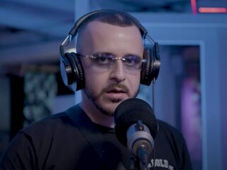 Farid laat horen wat hij in huis heeft in Future-sessie bij Yous!