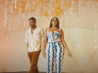 Yxng Bane en Stefflon Don de DiXte met 'Birthday'