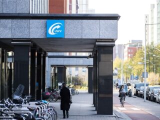 40 procent Oekraïners al aan het werk, andere vluchtelingen nog steeds belemmerd