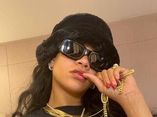 Rihanna is officieel miljardair