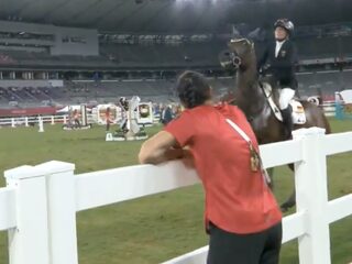 Duitse coach verbannen van Spelen wegens mishandelen paard