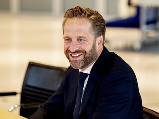 De Jonge verzoekt MOJO om geen dansevenementen te organiseren