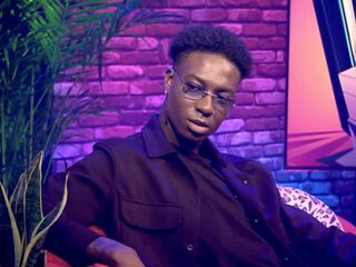 Kevcody in de Lobi Lounge: "Liever een wandeldate dan een etentje""