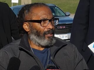 Meer dan 1 miljoen dollar verzameld voor man die 43 jaar onterecht vastzat