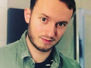 Utrechtse Jesper (21) gaat langs bij eenzame jongeren