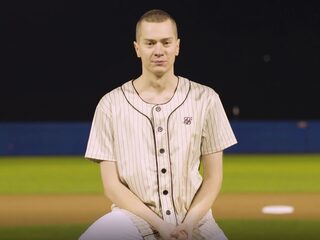 Stijn (23) onderzoekt maagd zijn in nieuwe YouTube-serie