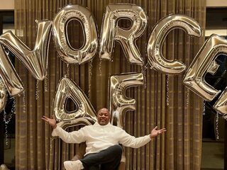 Dr. Dre viert afronding van langdurige echtscheiding