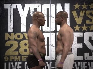 Vannacht vecht Mike Tyson (54) tegen Roy Jones Jr. (51) in 'demonstratiewedstrijd'