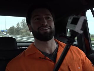 Jamal Ben Saddik doet legendarische vlucht in 'Het Jachtseizoen'