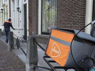 Zwaar mishandelde bezorger overleden na ruzie om pakketje