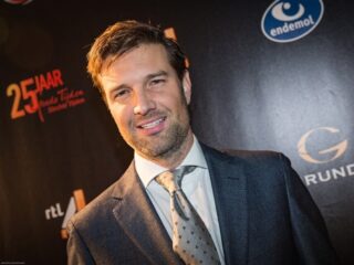 GTST-acteur gegijzeld en beschoten met spijkerpistool