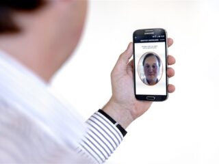 Pornosites in VK gaan mogelijk gezichtsscan gebruiken voor leeftijdscontrole