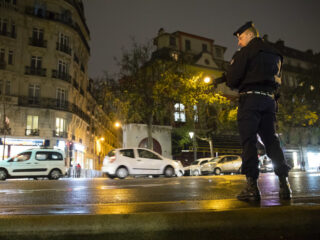 Vader van Franse cryptomiljonair ontvoerd en mishandeld, politie vindt hem met afgehakte vinger