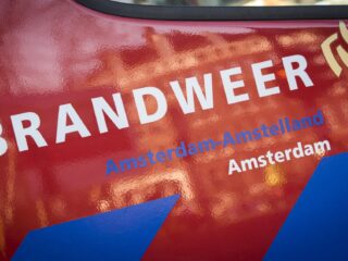 Elektrische step veroorzaakt brand in Amsterdams appartementencomplex